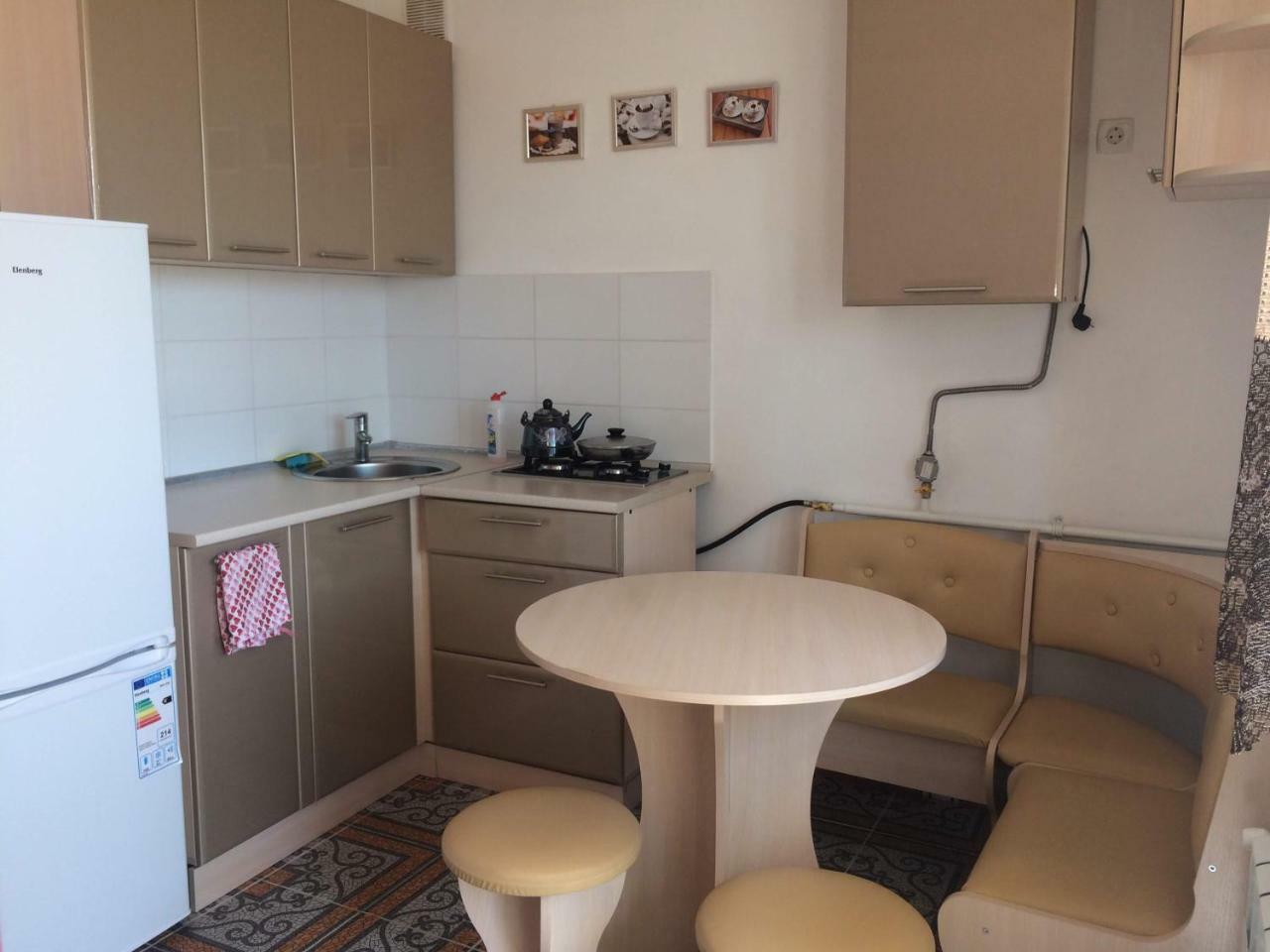 Studio Apartment in Center Poltava Buitenkant foto